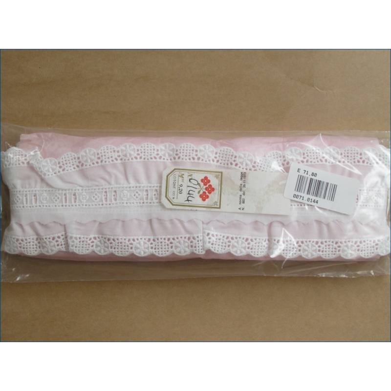 Bordado de algodão Sangallo