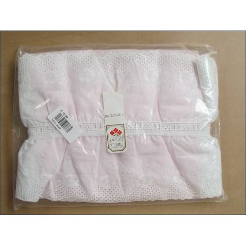 Broderie de coton Sangallo