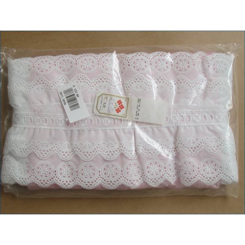 Bordado de algodão Sangallo