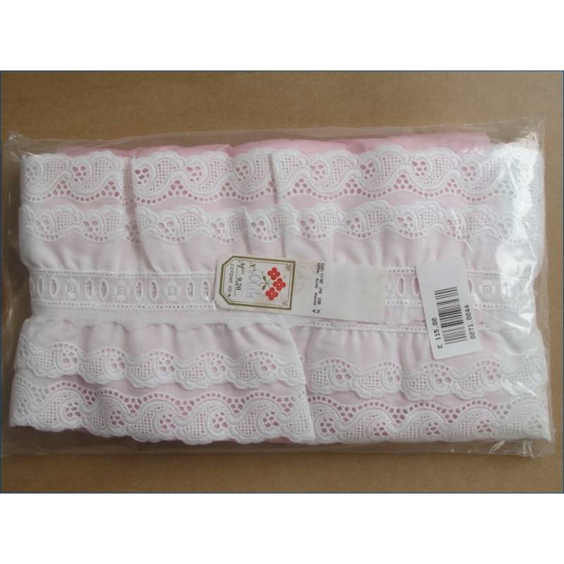 Bordado de algodão Sangallo