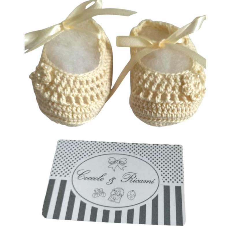 Crocheted cotton cradle slipper