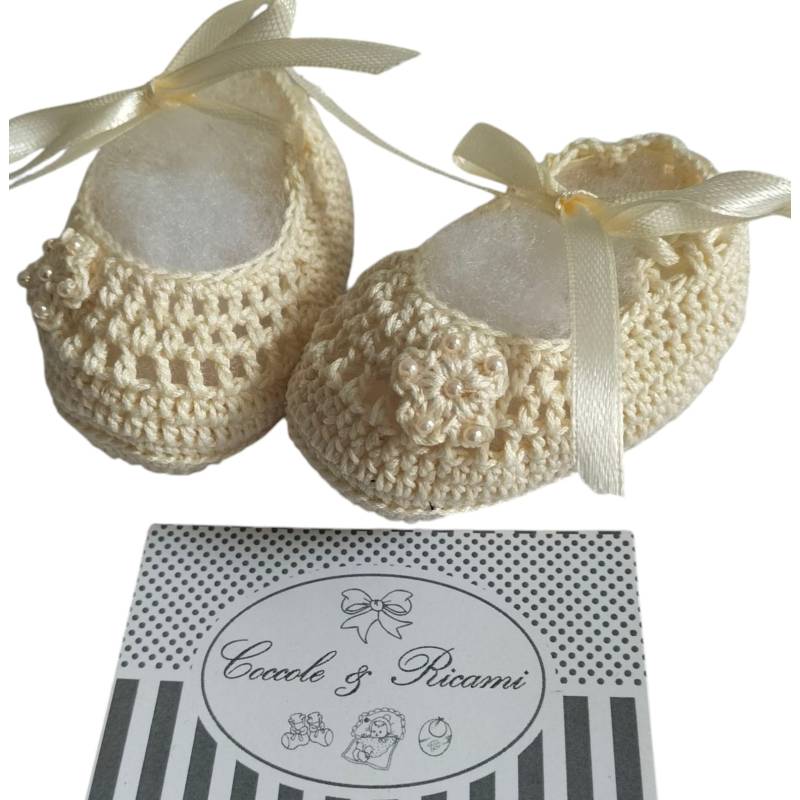 Chausson de berceau en coton crocheté