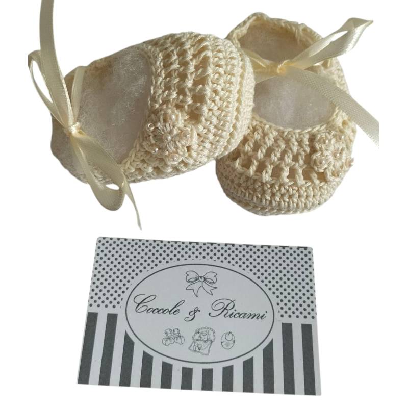 Crocheted cotton cradle slipper