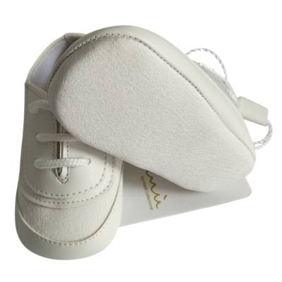 Elégantes chaussures de berceau blanc laiteux Minù