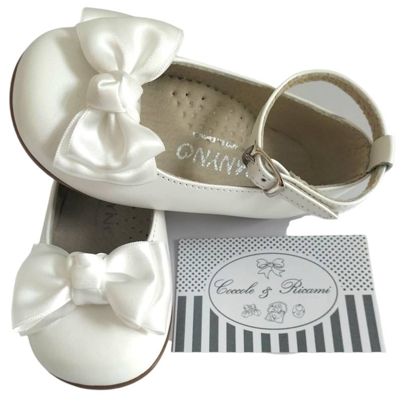 Ballerina weiß glänzend Babyschuh...