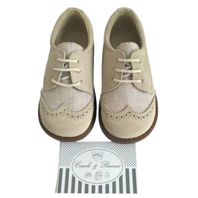 Chaussures pour les premiers pas