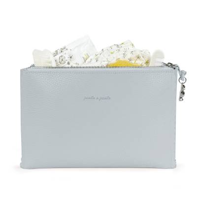 Toilette case sky