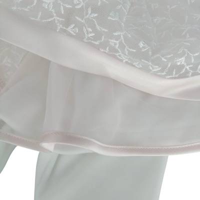 Elegante conjunto de recién nacida en chenilla Minù con cobertor talla 1 mes