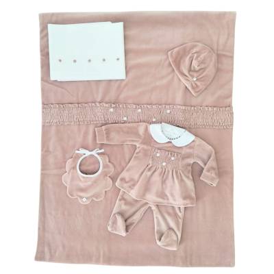 Conjunto bebé recién nacido gi en chenilla pijama 1 mes albornoz gorro y portachupete