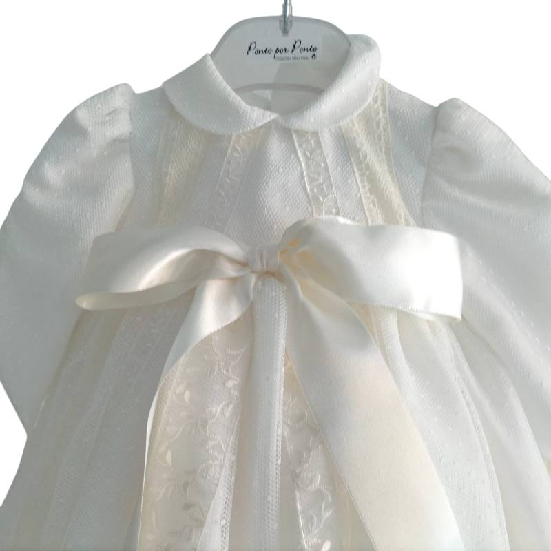 Vestido de batismo comprido com touca