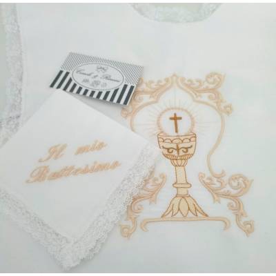 Blusa bautismal con pañuelo