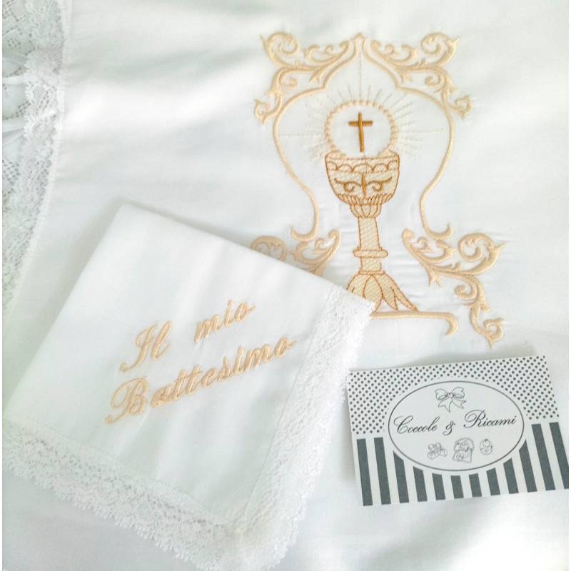 Blusa bautismal con pañuelo