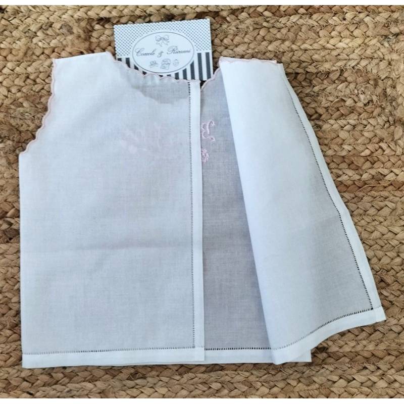 Blusa Lucky con bordado rosa