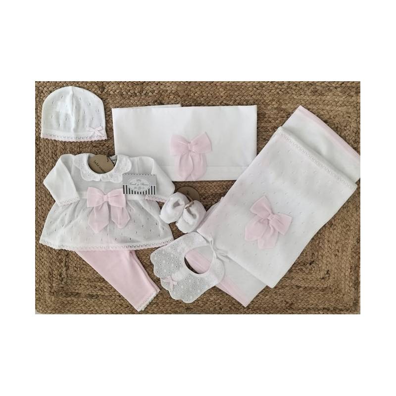 Girl's birth set in white cotton lace...