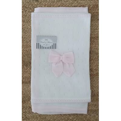 Copertina a scialle neonata in filo di cotone rosa