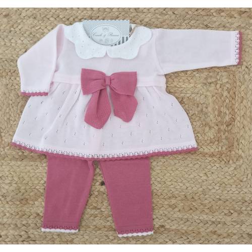 Newborn layette 2