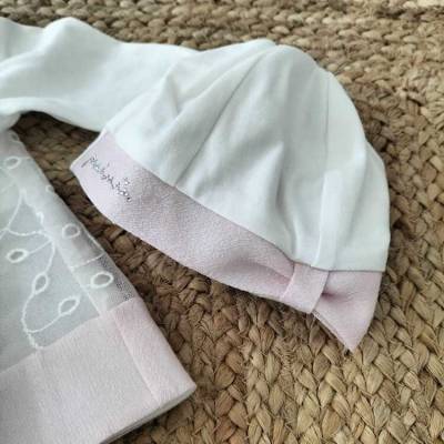 Elegant newborn baby cover 1 month with bonnet Minù
