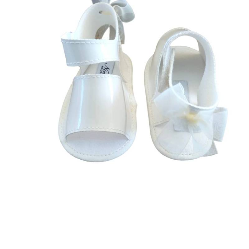 Stride Rite Truly Girls Leather White Dress Sandals (Little Kids/Big Kids)  | ShoeKid.ca
