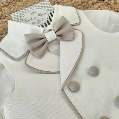 Completo elegante bambino bianco latte e tortora