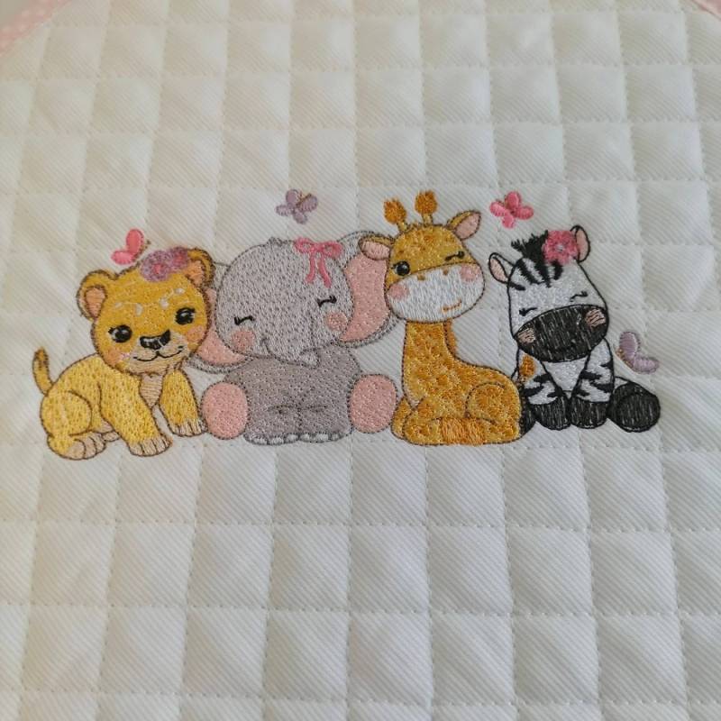 Baby changing bag and newborn bathrobe - 