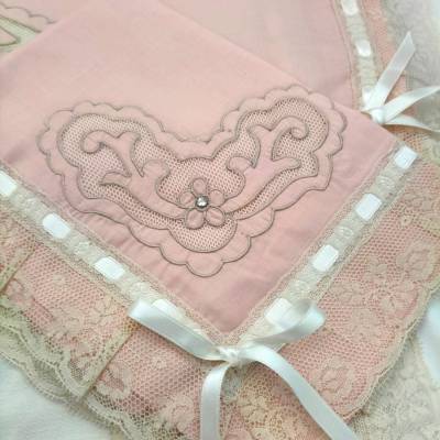 Copertina e lenzuolino neonata elegante - 