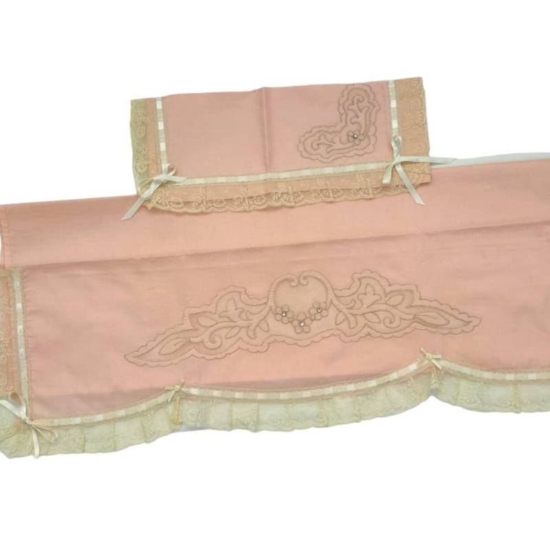 Elegant baby blanket and sheet - 