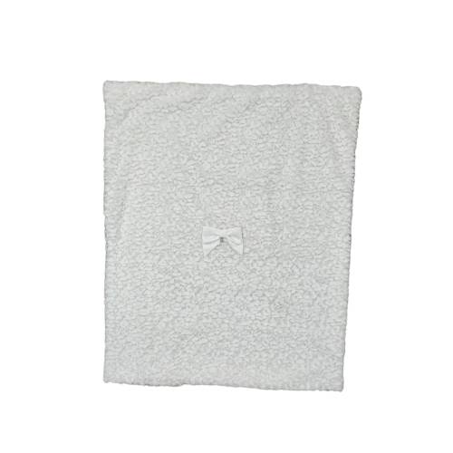 White faux fur baby blanket -  2