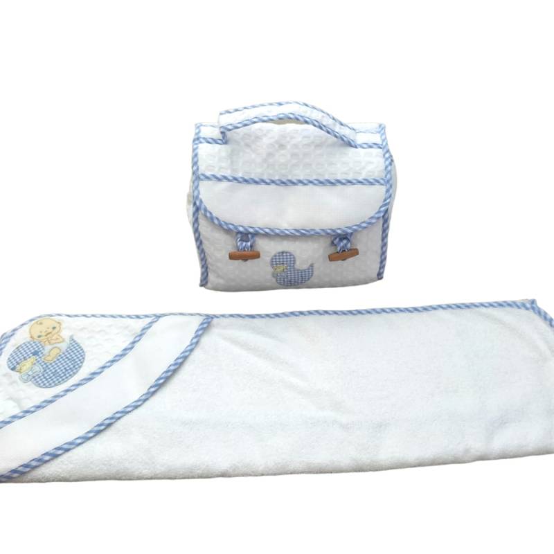 Bademantel und Babytasche - 