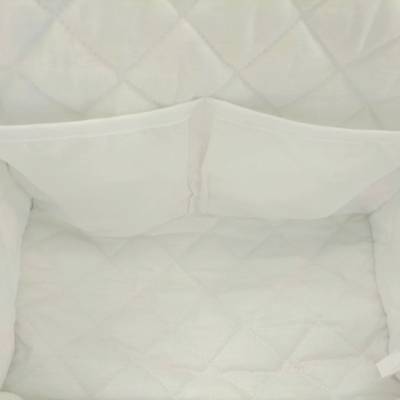 Bademantel und Babytasche - 