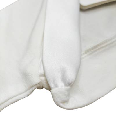 Elegante chal con corazón Minù crema 3 y 6 meses - 