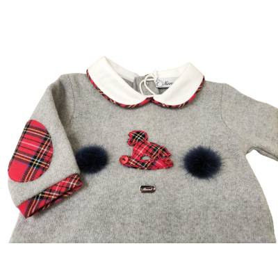 Corredino neonato con tartan rosso adatto al suo primo Natale clinico 1 mese - 