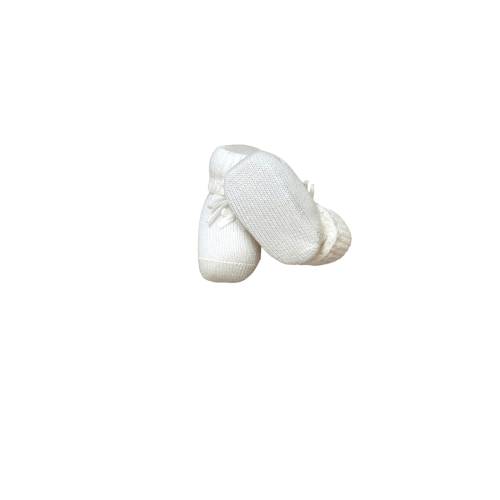Light cream-coloured newborn baby shoes in warm cotton size 0/3 months -  2