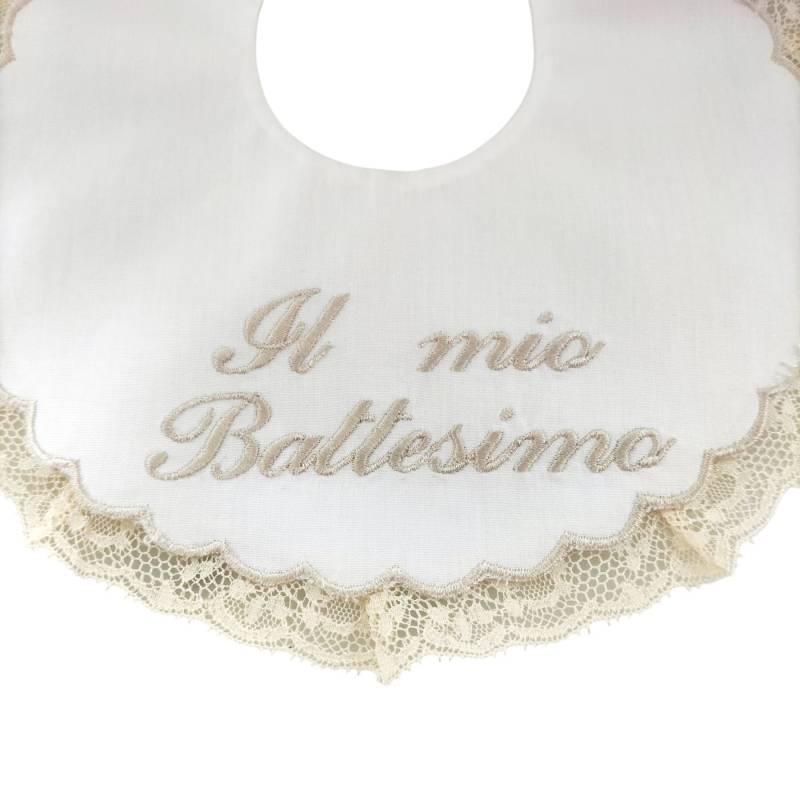 Bavetta per battesimo elegante ricamata con pizzo valenciennes color panna - 