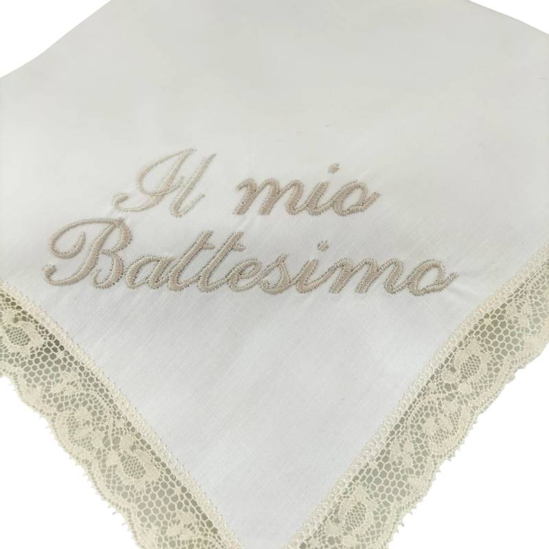Bavetto e fazzoletto per Battesimo color panna ricamati - 