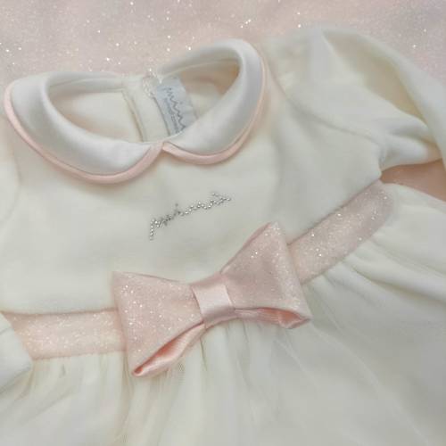 Elegante conjunto de recién nacida en chenilla Minù blanco y rosa con encaje -  2