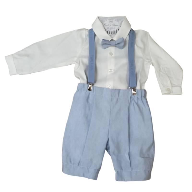 Elegantes weißes und hellblaues Baby-Outfit für die Taufe -