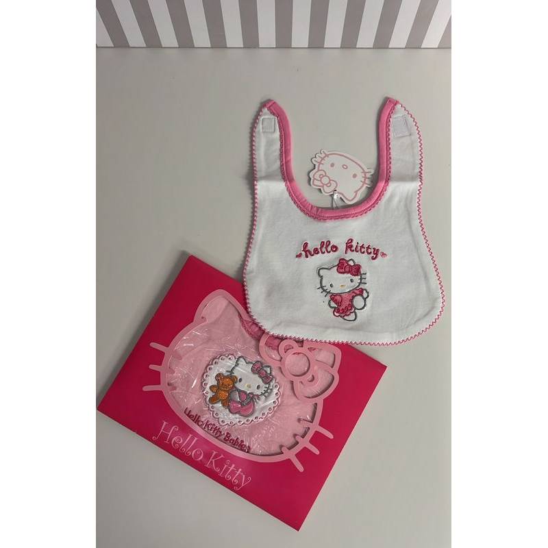 Bib With 100% Cotton Embroidery