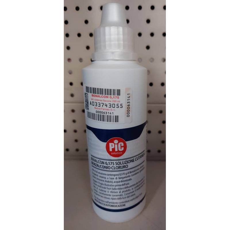 Desinfetante à base de cloreto de benzalcónio 200 Ml